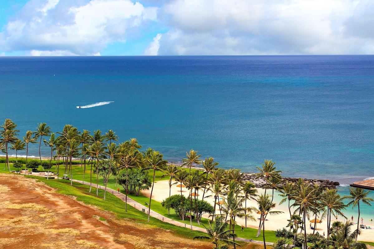 15th Floor Panoramic Ocean View Penthouse. BEST VIEWS in Ko Olina!