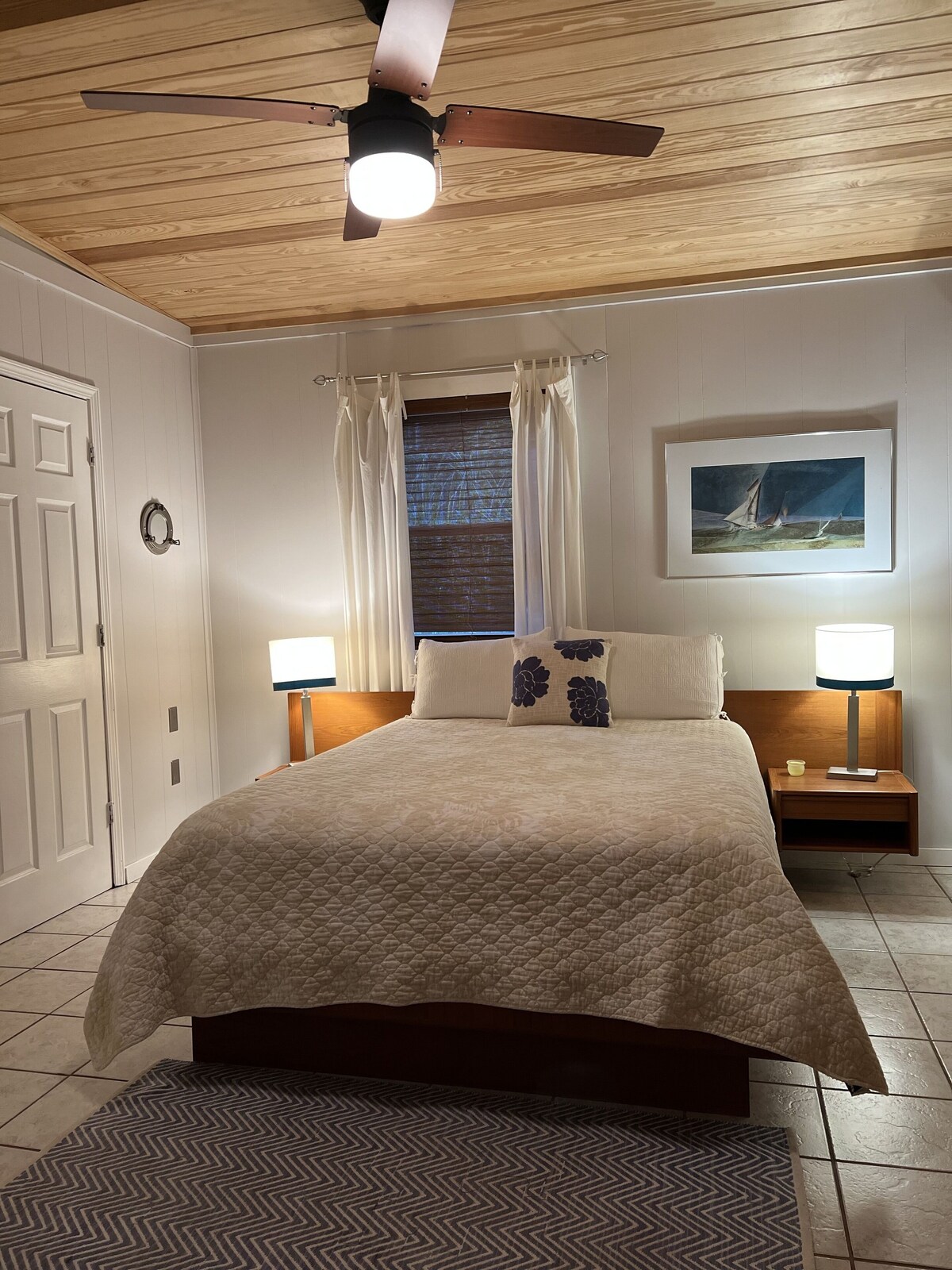Quiet cove, minutes to Clemson, pet friendly