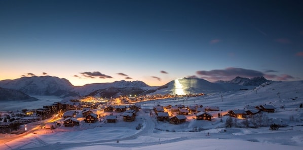 Snow and ski sports