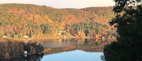 View of Queechy Lake in October