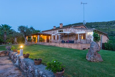 Stone Country House with Private Pool and Magnificent Views 
