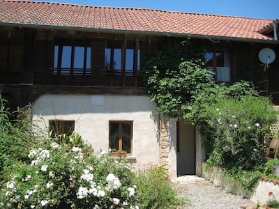 Modern renovated barn in the Pyrenees, large private outdoor space & large pool
