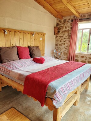 King size bed 180x200cm can be also 2 single beds of 90x200cm