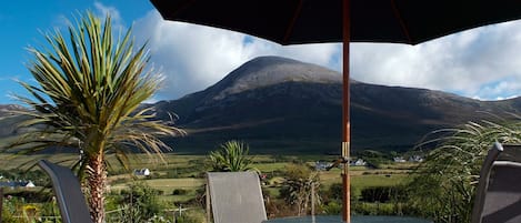 Spectacular Croagh Patrick view from sun deck