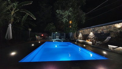 House / Villa with garden and swimming pool in exclusive context - Palermo