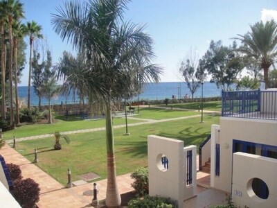 Bahia Feliz Wohnung erste Linie Meer Strand 20 m mit Blick auf Gärten.