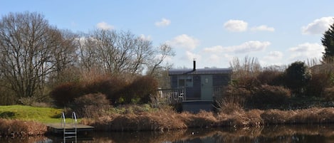 The hut and lake