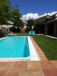 Casa el Laurel de Marjaliza, Toledo, with pool and garden