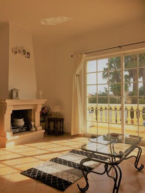 Part of Lounge
