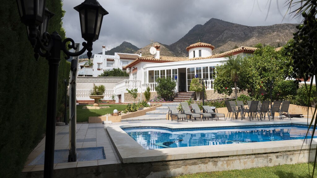 Picture of villa