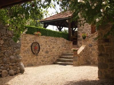 country holiday home - LABASTIDE L'EVEQUE