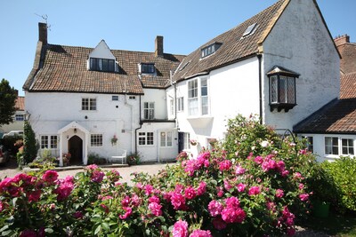 Stable Cottage, Sleeps 4  Cosy, characterful original Features,Quantock Hills UK