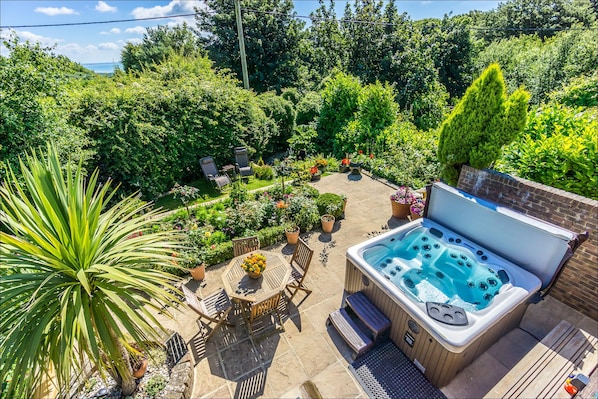 hot tub