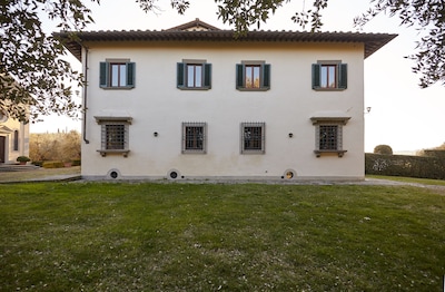 The perfect location for your holidays in Florence and Chianti