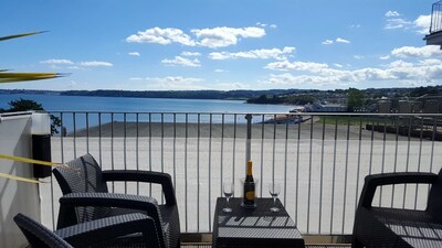 Apartment neben Strand mit herrlichem Meerblick, Terrasse