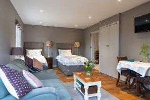 The accommodation can be set up as a twin on request.