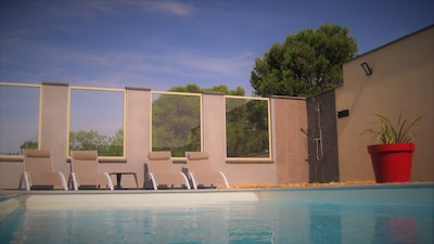 Villa "Le Clos" 4 personas con piscina privada en 3100 m² de terreno arbolado