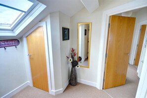 Entrance / Hallway
