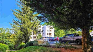 kostenfreies Parken vor dem Haus
