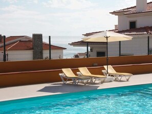 Villa With Pool By the Beach