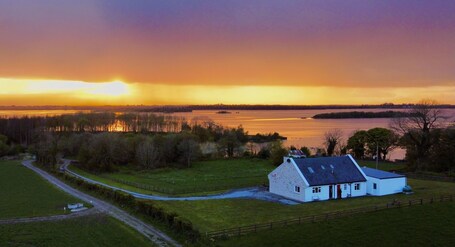 Brownstown Lodge County Mayo