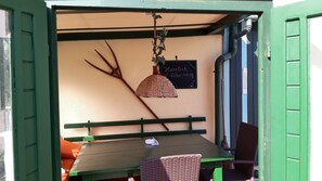 Outdoor dining