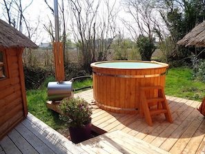 Bain à remous extérieur