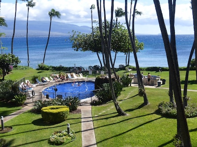This will be your straight-out view across the lovely courtyard to Maalaea Bay.