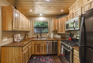 Fully stocked kitchen! Guests say we have more available then they have at home.