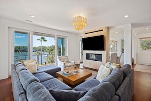 Views of the intracoastal from many rooms! Enjoy the living room with large TV