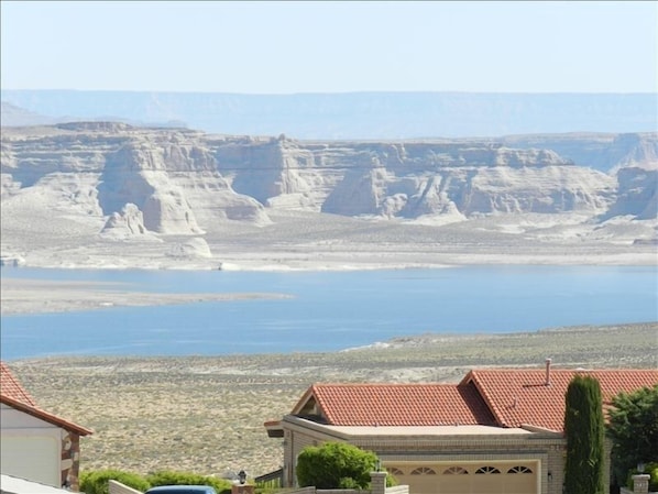 This is your view from this marvelous home!! Five Minutes From Lake Powell!