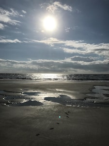 East Beach with Bikes and Kayaks!