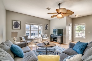 Living Room overlooking large private deck