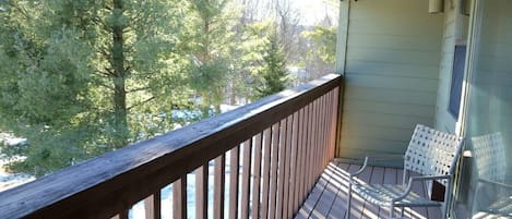 Cozy balcony overlooking the valley - Timberline ski resort is in the distance