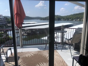 Deck with grill 