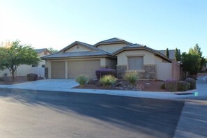 Front of home with off-street parking