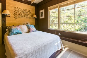 Wake up in a Saativa bed after a great nights sleep.