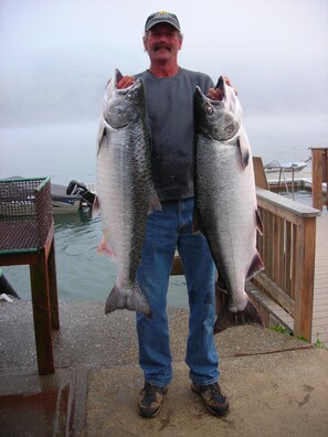 Propietor Rob with Salmon catch on the Rogue