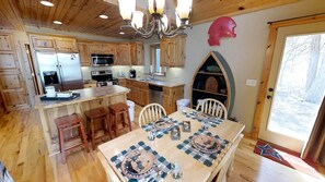 Dining Room for intimate family dinners cabin style!