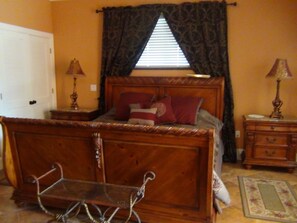 Kingsize bed