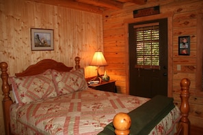 Main floor queen bedroom