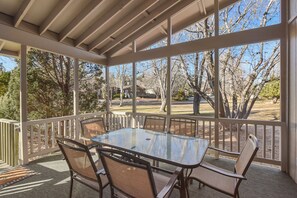 Deck during the fall