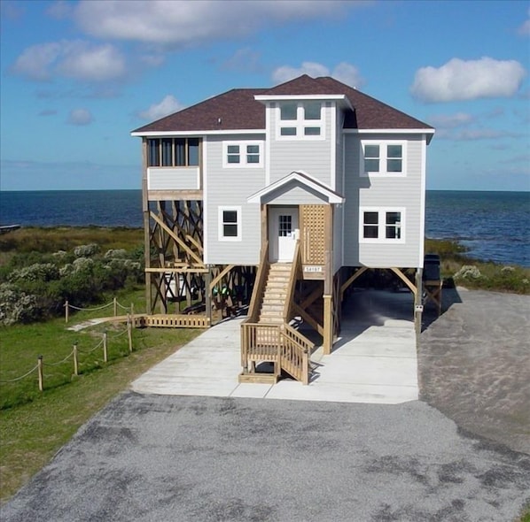 Cape Hatteras Rental Home, Sound Front in Frisco on the Outer Banks, NC