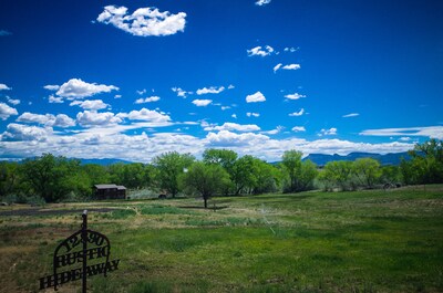 Beautiful home only 15 minutes from Mesa Verde National Park!