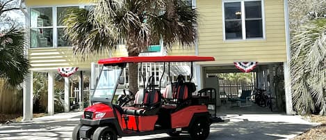 Ride in style aboard this 2023 Bintelli golf cart, back up camera and bluetooth