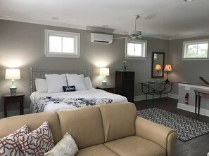 King size bed with plus linens.....
