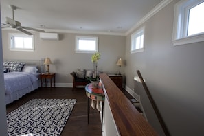 Stairs on right lead to cottage