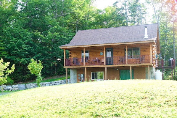 Lovely Little Log Home