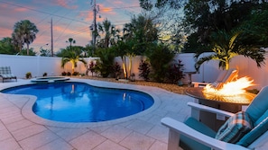 Firepit, New Weber Grill, Smart Samsung Outdoor TV, Chaise lounges for 6, Bar Area