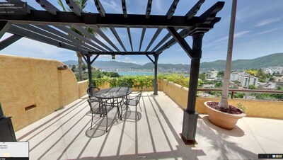 Hermosa casa con hermosa vista a la bahía / Incluye servicio de limpieza y cocina